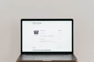 Dell XPS 13 vs MacBook Neo