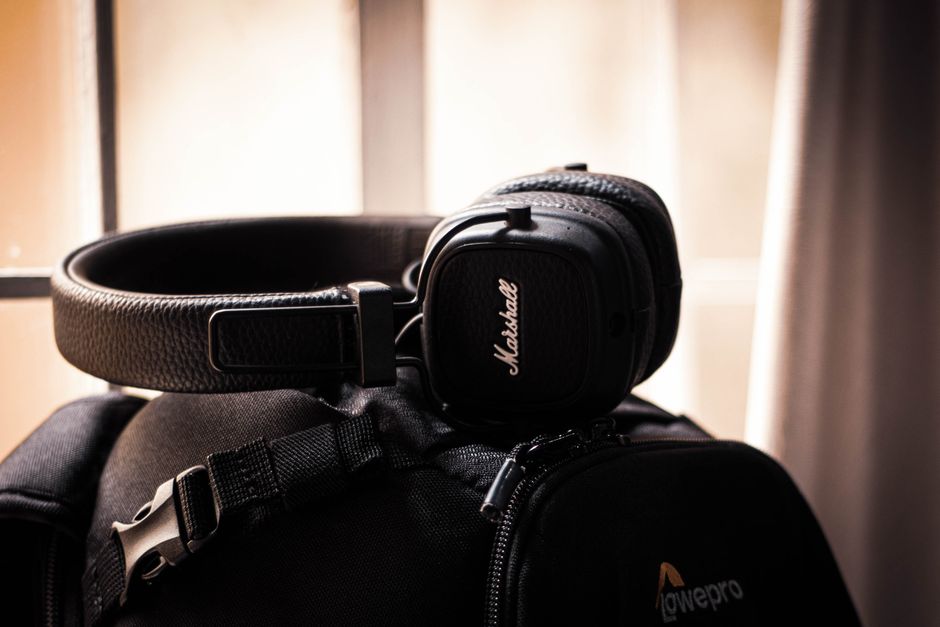 noise-canceling sleep masks