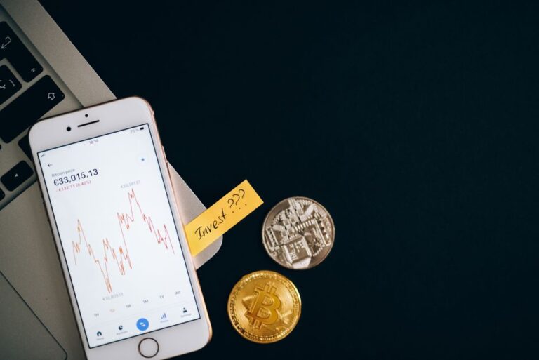 Robo-Advisors Sustainable Investing 2026