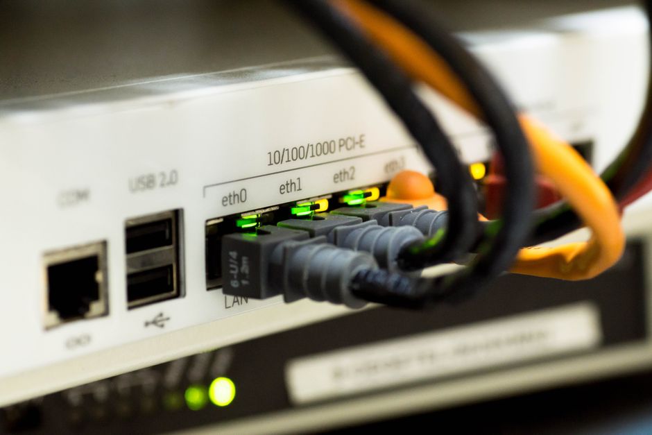 Municipal Broadband vs Incumbent ISPs
