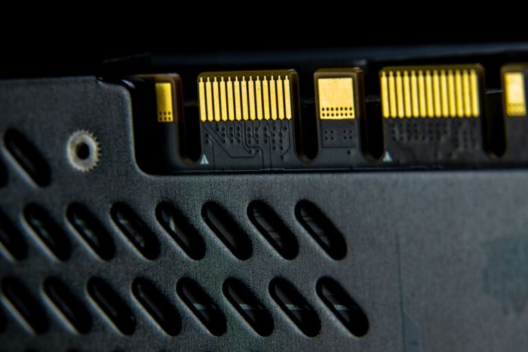 25GbE vs 100GbE rugged NICs